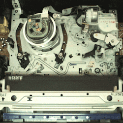 Funcionamiento de un reproductor de una cinta VHS