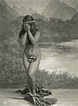 From Tahitian Beauties, by Lucien Gauthier. Find more beautiful Tahitians and Polynesians on Native Nudity.