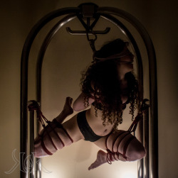 kanan0690:  AnyaDemure’s First Luggage cart rope suspension (its not like we were going to be doing rope all day at an intensive or anything…cough)Rope/Photo: MeModel: AnyaDemure ( @theropediary )Assistance from: Ofinder