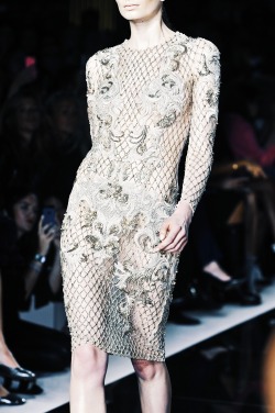 whore-for-couture:  velvetrunway:  Julien Macdonald S/S 2014posted by FatalScroll   Haute Couture blog :)