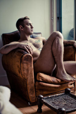 landissmithers:  ADAM KLESH nude in leather chair -photographed by landis smithers 