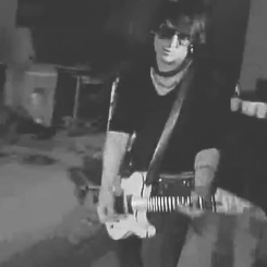 asslrose-blog:  happy birthday izzy stradlin!! [april 8th, 1962] "It's while I'm playing that I'm honest. Now, it's even stronger at home, because I go back to my beginnings. To be honest, it's sharing your pleasure of living with others, and that passes