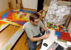 donj24k:blaquerain:leseanthomas:  Pete Fecteau spent 40 hours configuring a monumental mosaic of Martin Luther King Jr. made entirely out of Rubik’s Cubes called Dream Big. With a computer generated draft as his blueprint, the determined creator used