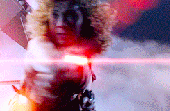 iceinherheart-kissonherlips:  river song meme  three badass moments [1/3]: &lsquo;My old fella didn&rsquo;t see that, did he? He gets ever so cross.&rsquo;  