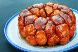im-horngry:  Monkey Bread - As Requested!