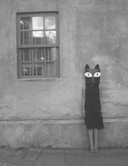 sodisnanee:Cat Mask Woman