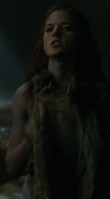 hotsexyfemalecelebs:  Rose Leslie strips naked in the series Game of Thrones 