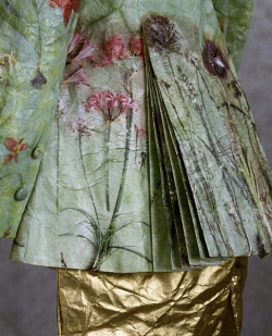 Trouser suit, Hussein Chalayan, 1995 detail
