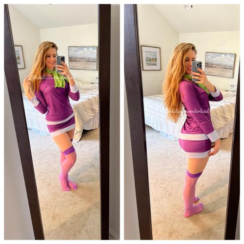 Does my Daphne cosplay fit in?