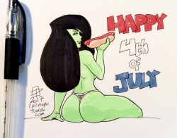 callmepo: A 4th of July tiny doodle for my neighbours to the south.   There are two staples required for this holidays: hot dogs and patriotic clothing (Shego is wearing something patriotic, I swear, just look closer).  lady liberty~ ;9