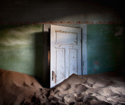 likeafieldmouse:  Alvaro Sanchez-Montanes - Indoor Desert (2010) “By the end of World War I, diamond mines in Kolmanskuppe, a site in the Namib Desert, ceased to be exploited. For over two decades it had been one of the wealthiest settlements in Southern