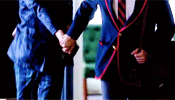 atsecondsight: Kurt and Blaine + hands glued together fearlessly and forever ♥