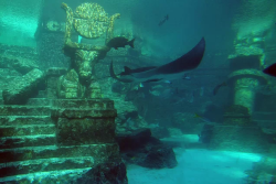 constantneverland:  slapoint:  Under water ruins found in the Bahamas   Okay officially the coolest thing 
