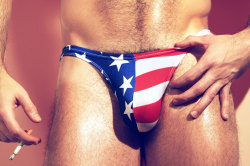 jaimeabarca:  God bless America!!  Photo: Exterface.com