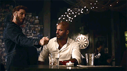 damnyourdarkeyes:  Coin tricks, is it? Pablo Schreiber as Mad Sweeney, Ricky Whittle as Shadow Moon, American Gods – The Bone Orchard (S01E01)