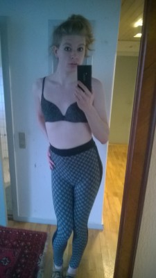 swordmaiden:  The sun didn’t really come up today #Ragnarok so some of the pictures are a bit dark. Today marks my one month HRT anniversary, I feel like I should at least be a D cup by now, but my body seems determined to keep me flat chested for now.