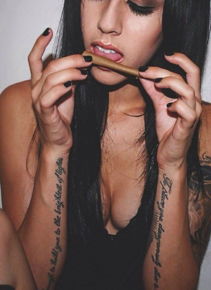 Stoner girls with tattoos long sex pictures