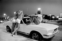 vintageeveryday: Van Nuys Boulevard, Los Angeles, California, 1972.
