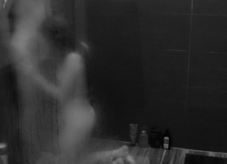 beauty-in-human-form:  Giving head in the shower is actually so fun