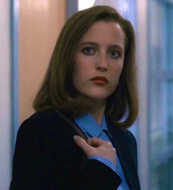 xfiles-behind-the-scenes: Dana Scully 1993 / 2015