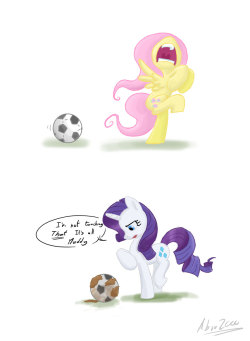 madame-fluttershy:  fluttershy and rarity play football by ~Abrr2000  x3!