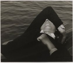 lamignonette:  Girl in Boat, 1935 Nathan Lerner  