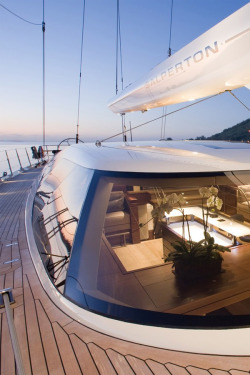classy-captain:  Salperton IV yacht by fitzroy yachts, photo by y.coedited by classy-captain 