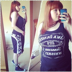 reichenbachrose:  Absolutely done with trying to find “ladylike” summer clothes to fit my top heavy body shape. It does my head in that I can’t walk around like this without wondering if people are judging me for not wearing a nice maxi dress. Well,