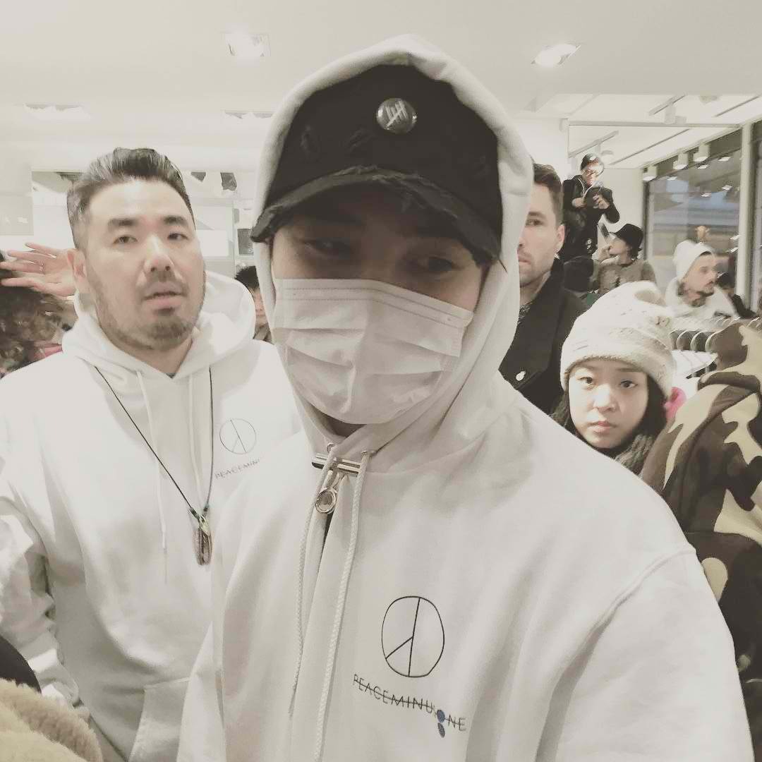 [23/1/2015][Pho] G-Dragon @Colette Store tại Paris Tumblr_o1f59iqCcX1qb2yato5_1280