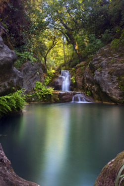 travelgurus:  The Upper pool of Hidden Paradise Falls in Turkey, plus map in source      by Baki Karacay     Travel Gurus - Follow for more Nature Photographies!    