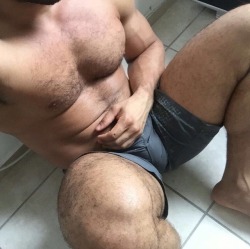 homopower:  Thick thighs save lives…