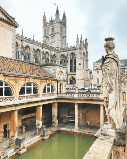 myfairylily:Roman baths, Bath, Somerset, UK | liolaliola 