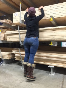imarriedthecookiemonster:  Diapered at the hardware store