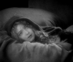 Janet Gaynor in Sunrise: A Song of Two Humans  (F.W. Murnau, 1927) for which she won the first Academy Award for Best Actress
