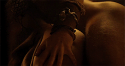 laurenkmyers:  Nagron   hands on thighs.  Bonus: (Agron with his soft caresses and Nasir digging those nails in).  
