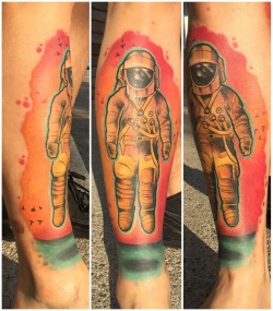 fuckyeahtattoos:  Deja Entendu tattoo done by Kevin Sheppard at Anchors in Burlington, ON 