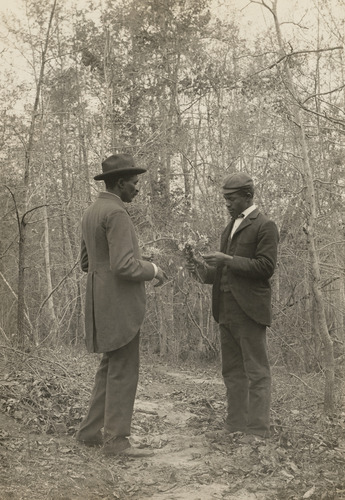 si-national-portrait-gallery:  George Washington Carver and Student, Clifton Johnson, c. 1900, Smithsonian: National Portrait GallerySize: Image: 16.5cm x 11.5cm (6 ½&quot; x 4 ½&quot;)Medium: Gelatin silver printhttps://npg.si.edu/object/npg_NPG.92.156