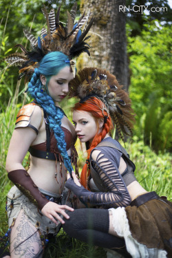 rin-cityofficial:  “Aelflaed” for Rin-City.com this SaturdayPartner: AelflaedBras, Skirt worn by Aelflaed, Mohawk worn by me were made by the talented Jessica Sokol!Shot by Sarah Trickler Photography