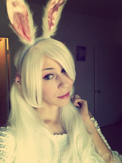 x-babes:  sensual——gifs:       That&rsquo;s a cute bunny.
