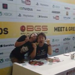 #streetfighter #YoshinoriOno #brasilgameshow #amanhatemmais #BGS #streetfighter5 um amor de japonês 💙😘 (em Expo Center Norte)