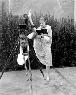 hauntedbystorytelling:  Dancer and actress Charlotte Greenwood at Metro-Goldwin-Mayer studio, 1928 [unidentified photographer]