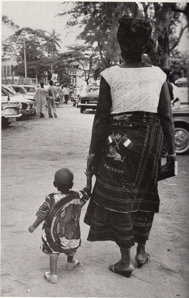 nigerianostalgia:

A mother and her sonOct 1st 1960
More Vintage Nigerian photos