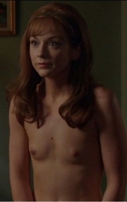 stuffilike63: Emily Kinney nude on masters of sex s3 ep.9. Yes it’s Beth from the walking dead! 