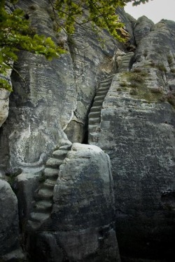 The view is better from the top (13th century steps, Elbe Sandstone Mountains, Saschen, Germany)