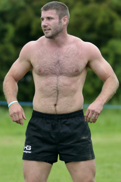 giantsorcowboys:  Hump Day Hero! Ben Cohen Is More Than A Hunk! He Stands Up! He Is A Hero! Yeah, He’s Sexy As Hell Too, Baby! 