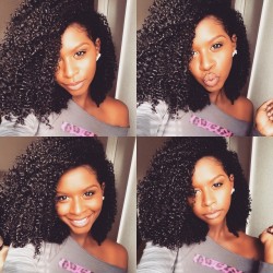 securelyinsecure:  YouTuber MahoganyCurls (Jess) and her family