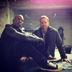 eonline:  Tyrese Gibson is helping Paul Walker’s family with funeral arrangements. His heartfelt remembrance of his late friend and costar is so touching. ♥ RIP, Paul Walker.