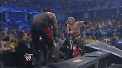 chagonixxx:  wwe:  edge vs undertaker hell in a cell    I miss Edge&rsquo;s Spear!!!