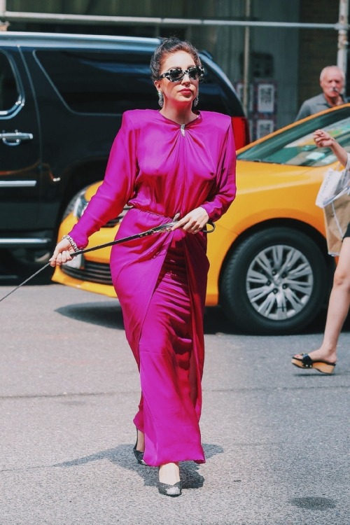 thebornthisway: [PHOTO]  — Lady Gaga leaving her hotel  in New York City | July 27, 2014. 