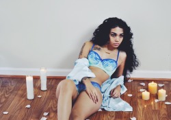 iamindyamarie:  Happy Valentines Day to everyone . I know im early, but one day, this will be my favorite holiday. I want everyone who has insecurities to know that I didnt photoshop any of these photos, I like showing my flaws, so people who love me,